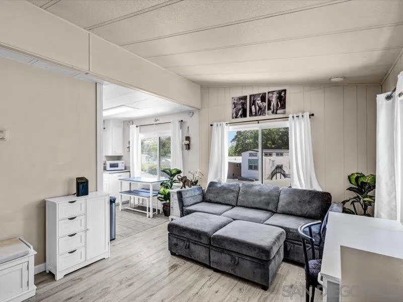 14291 Rios Canyon Road, Unit 13 El Cajon, CA 92021 - Photo 6 of 25
