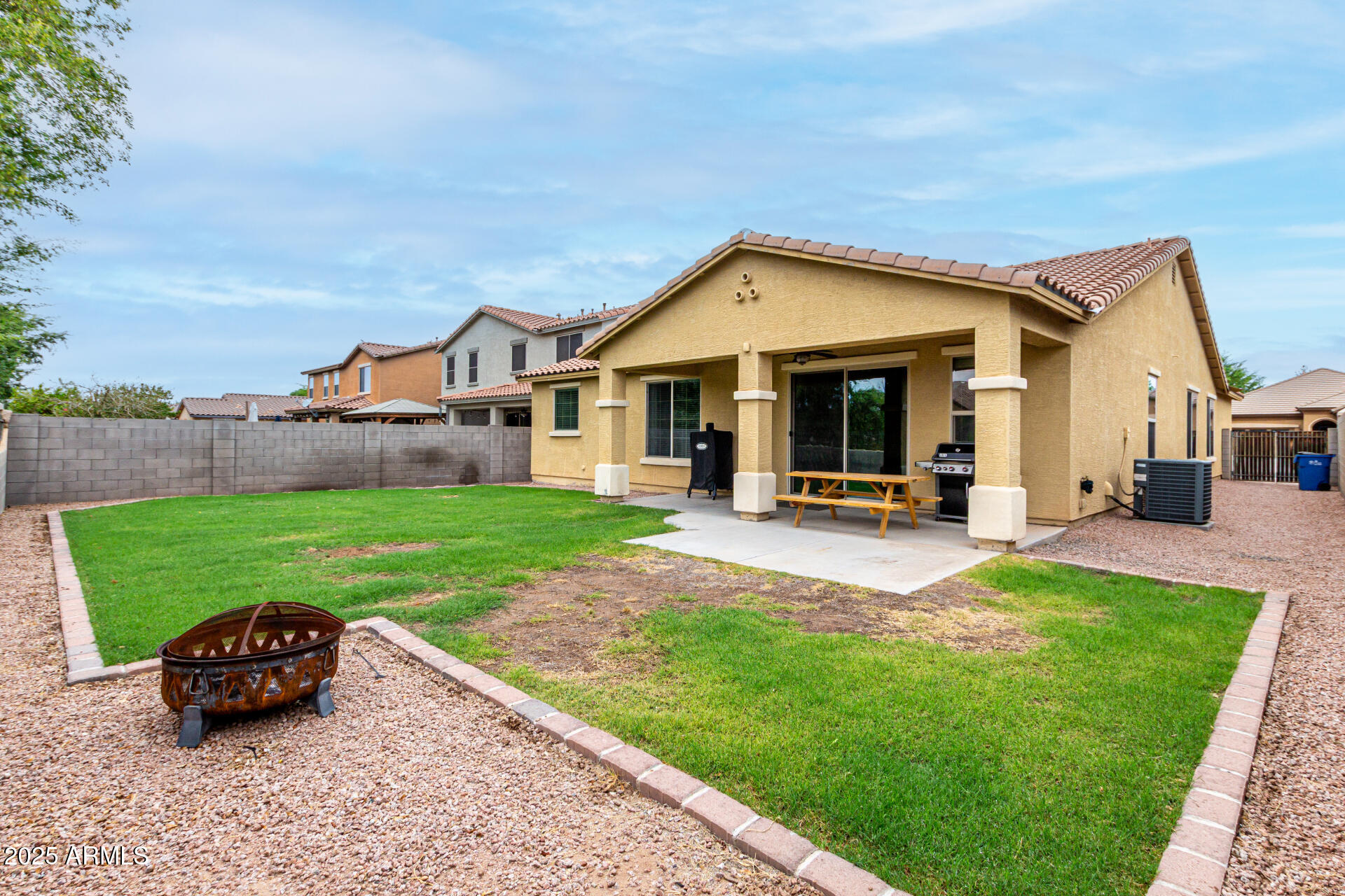 3135 East Ridgewood Lane Gilbert, AZ 85298 - Photo 28 of 39 a view of outdoor space yard and patio