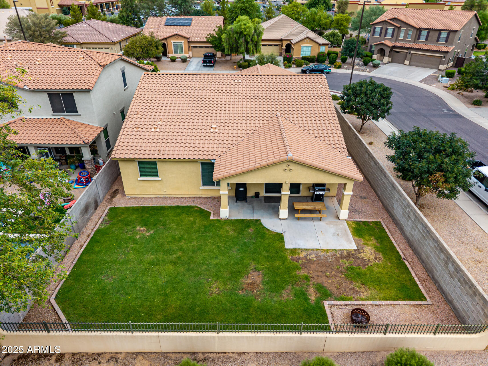 3135 East Ridgewood Lane Gilbert, AZ 85298 - Photo 36 of 39 an aerial view of a house