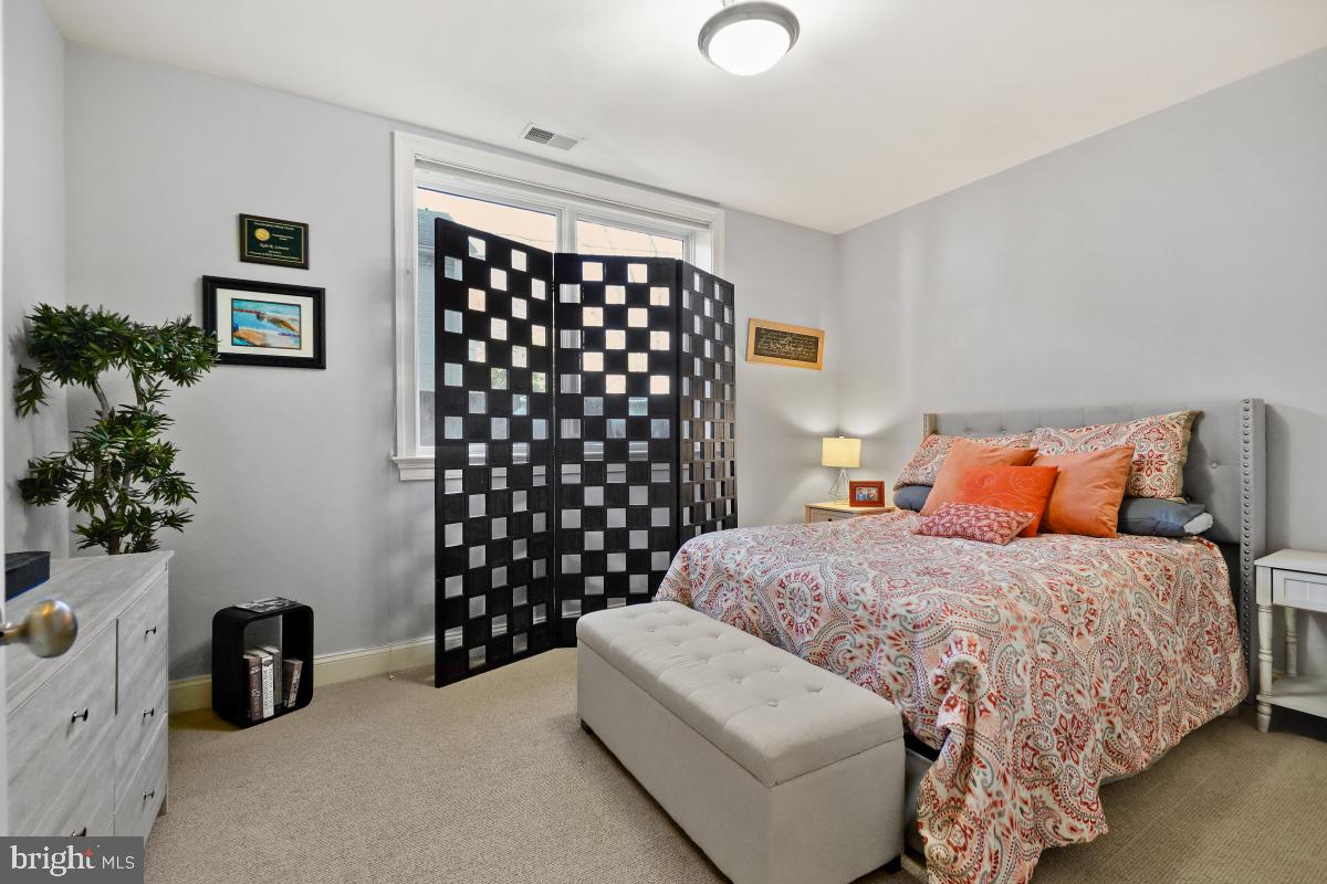 7804 Radnor Road Bethesda, MD 20817 - Photo 38 of 41 LOWER LEVEL BEDROOM #6