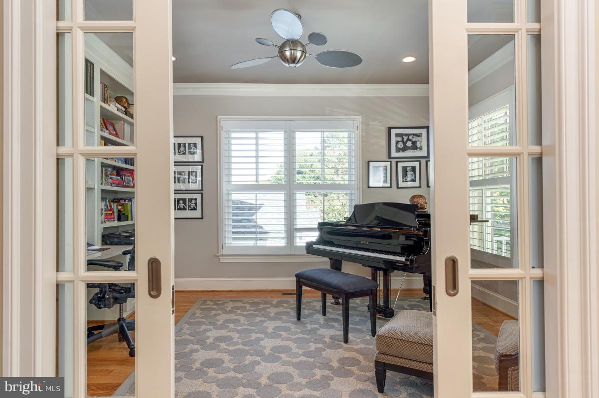 7804 Radnor Road Bethesda, MD 20817 - Photo 5 of 41 Gallery Image 5
