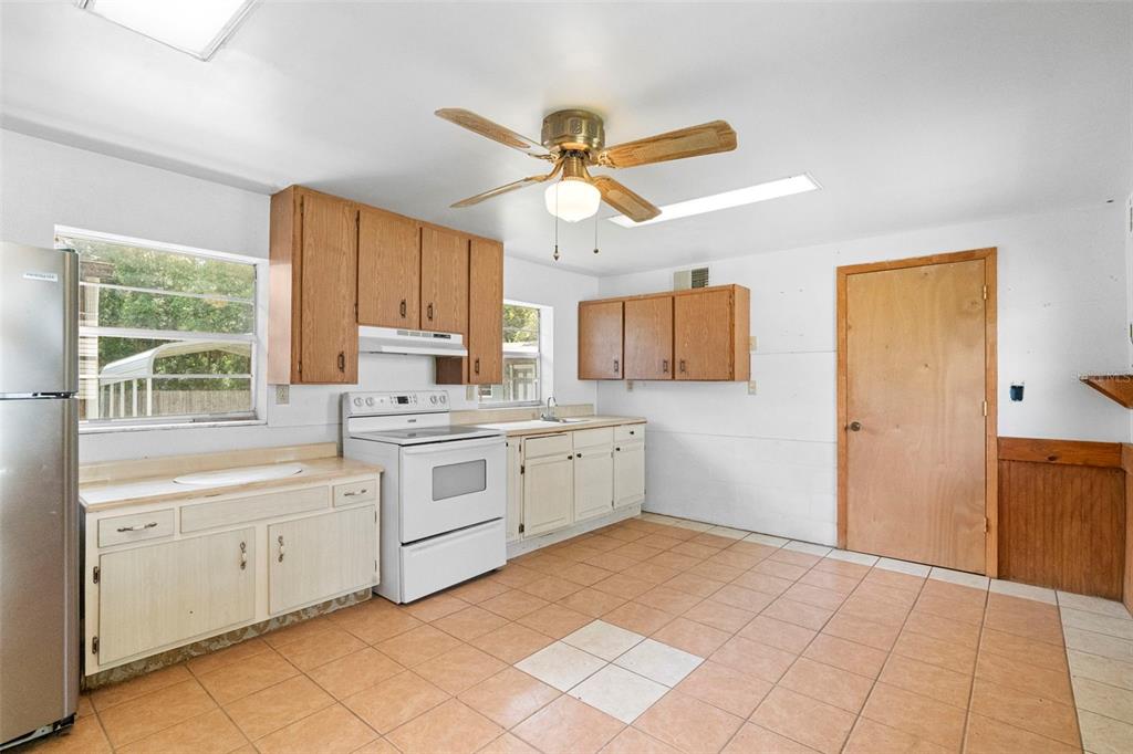 753 Glenwood Road DeLand, FL 32720 - Photo 27 of 56