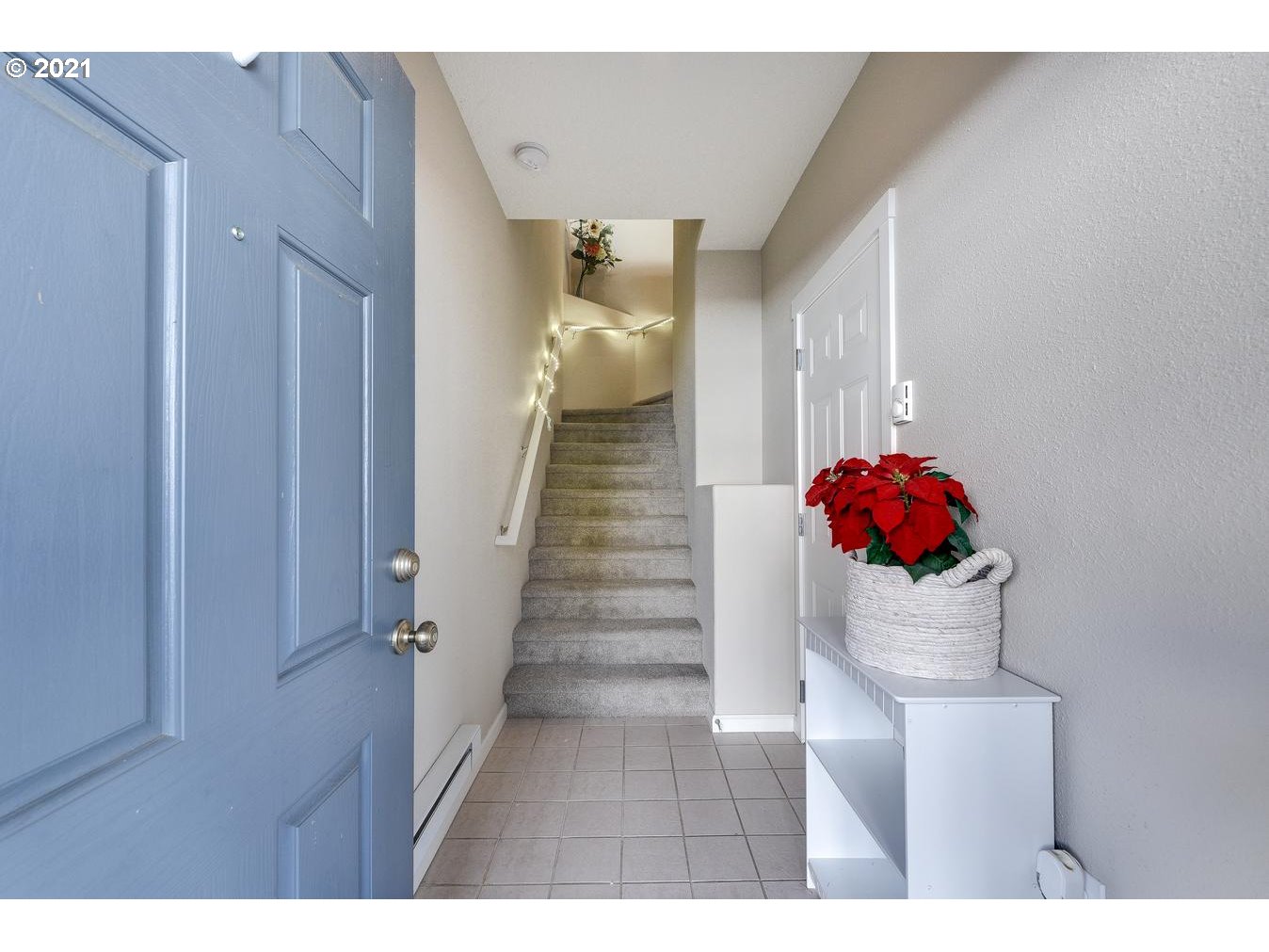 14635 Southwest Beard Road, Unit 203 Beaverton, OR 97007 - Photo 3 of 28 Gallery Image 3