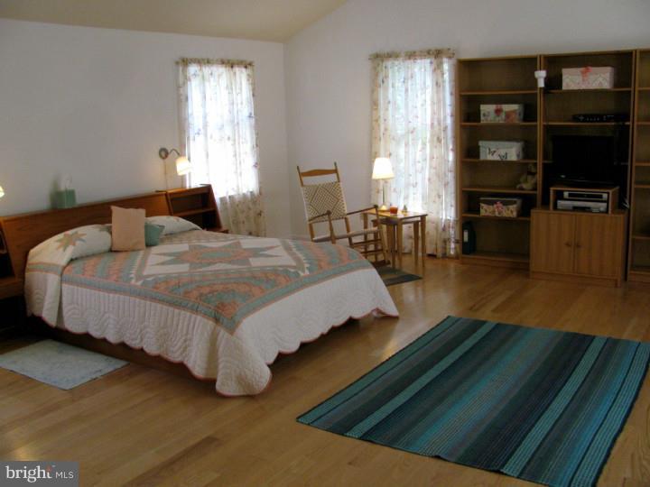 Bedroom - Main