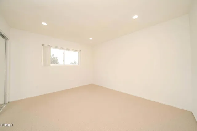 $575,000 | 15550 Crestview Lane, Unit 50, Granada Hills, CA 91344