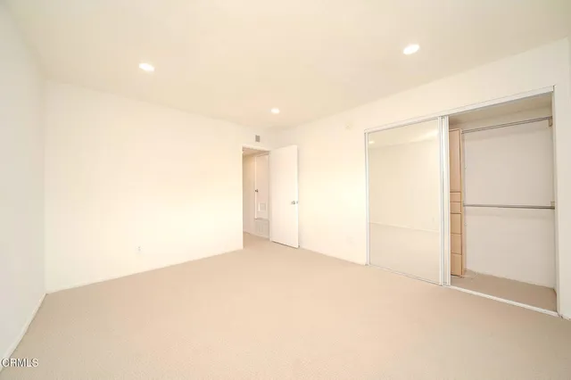 $575,000 | 15550 Crestview Lane, Unit 50, Granada Hills, CA 91344