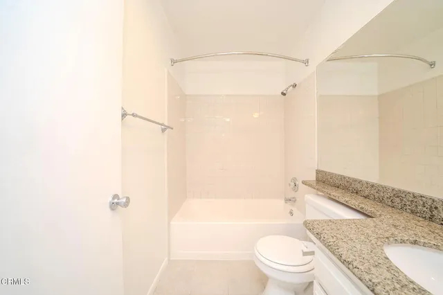 $575,000 | 15550 Crestview Lane, Unit 50, Granada Hills, CA 91344