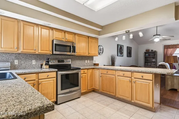 $269,000 | 28 Sanje Court, Crossville, TN 38572