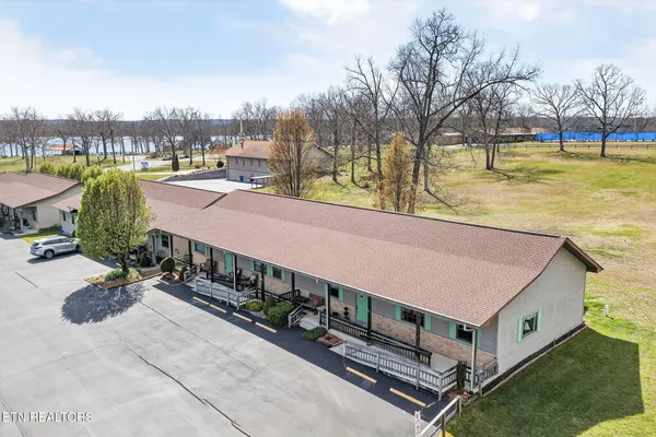 $269,000 | 28 Sanje Court, Crossville, TN 38572