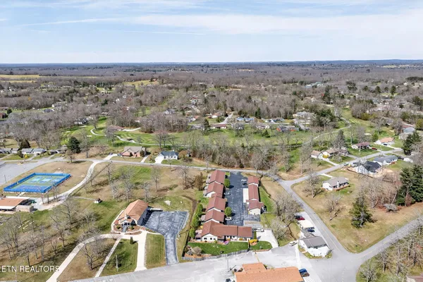 $269,000 | 28 Sanje Court, Crossville, TN 38572