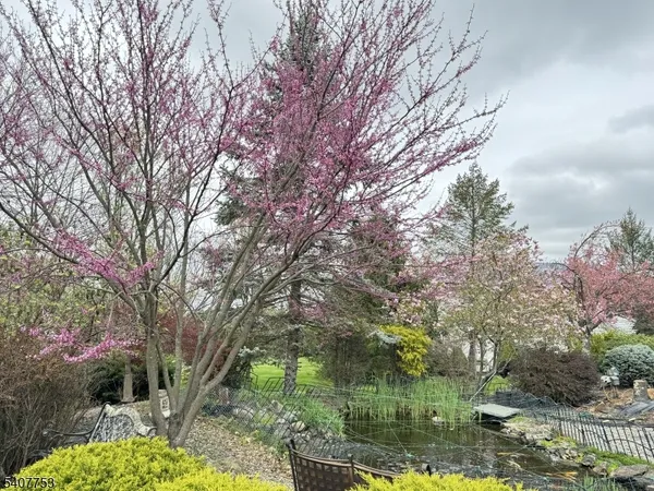 $1,795,000 | 57 Briarwood Drive East, Warren, NJ 07059