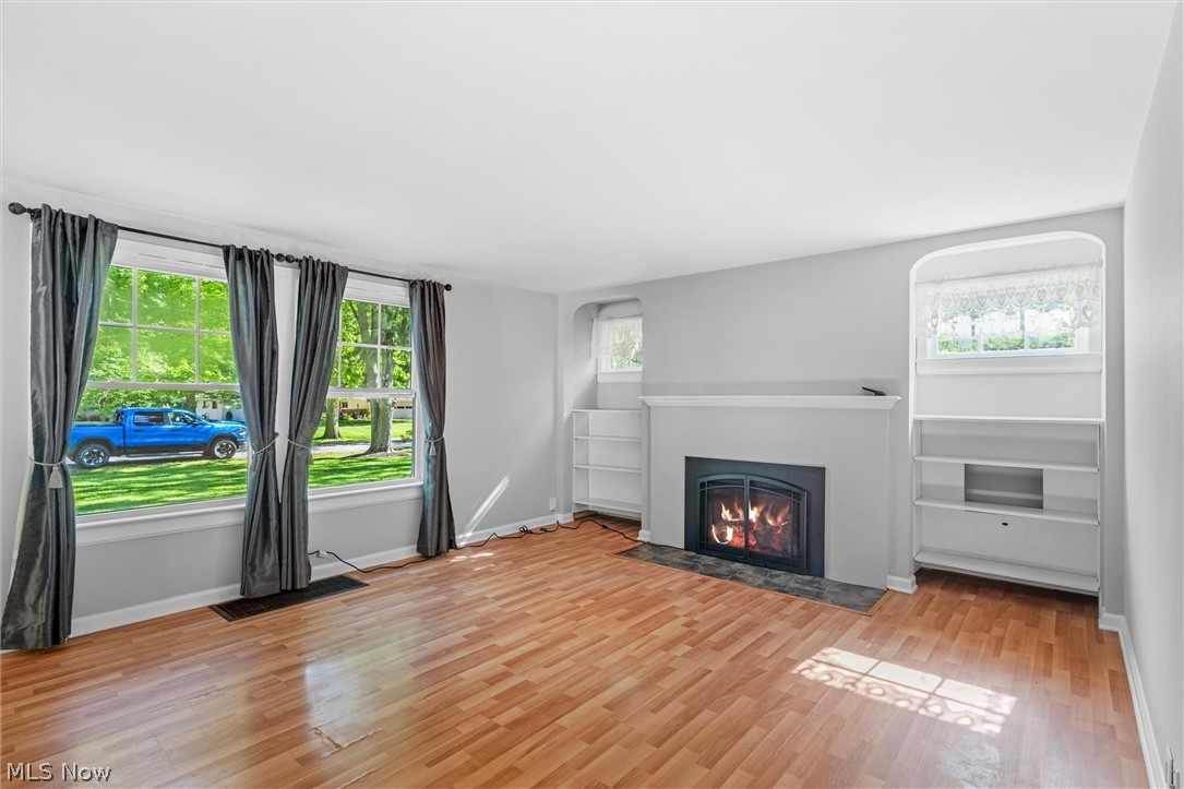 38524 Wood Road Willoughby, OH 44094 - Photo 8 of 36
