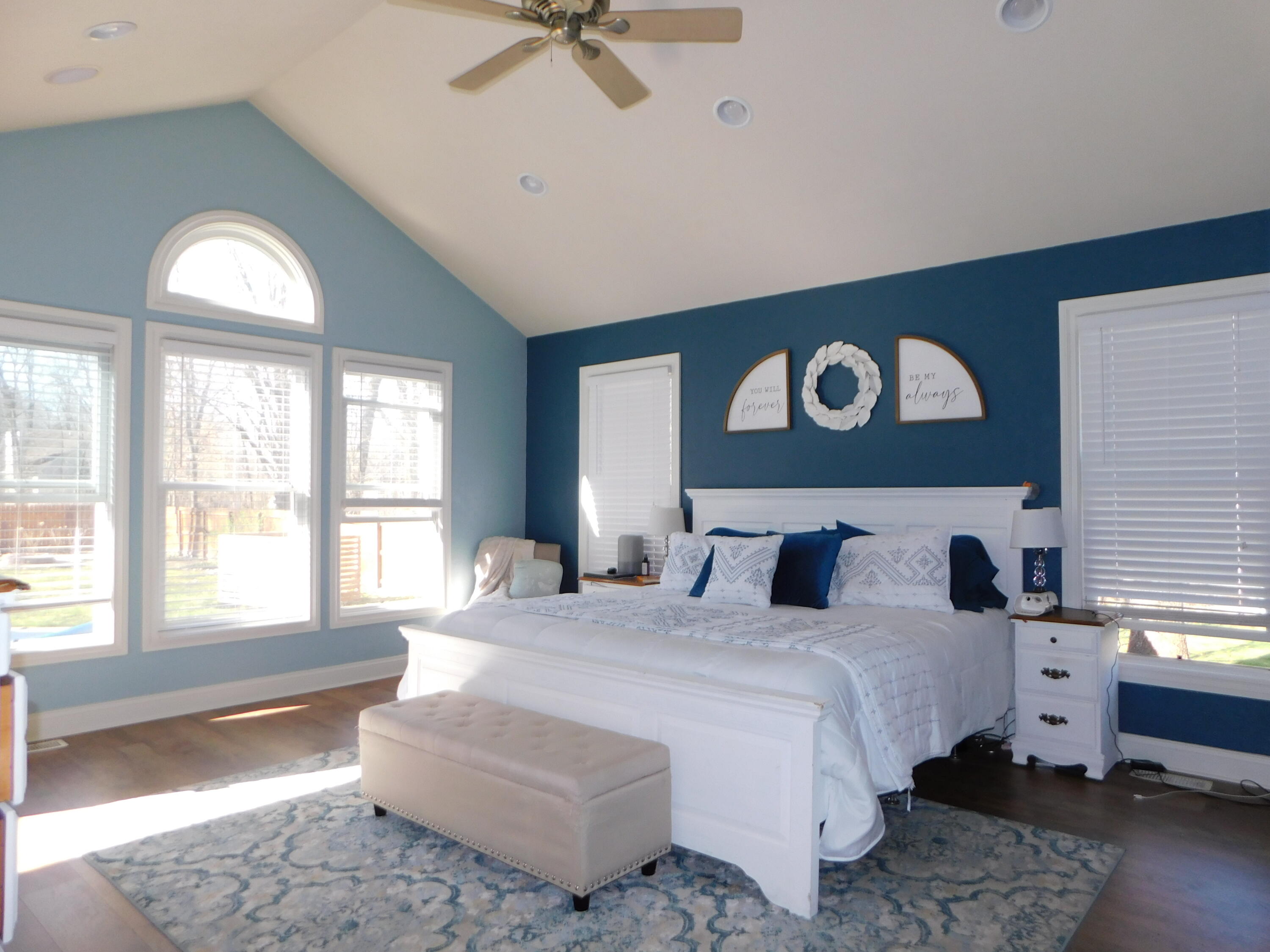 32687 Robin Road Paw Paw, MI 49079 - Photo 9 of 41 Primary Suite