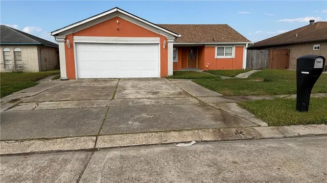 $120,000 | 4048 North Dells Street, Harvey, LA 70058