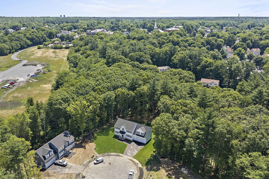 5 Clarendon Holbrook, MA 02343 - Photo 33 of 40