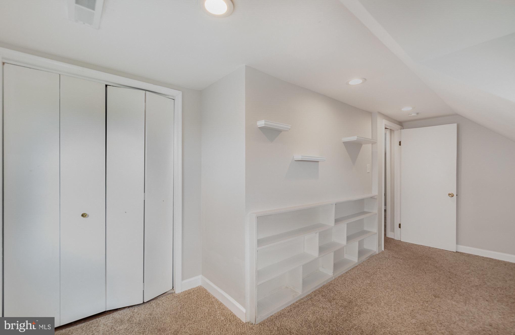 3402 Cornwall Road Dundalk, MD 21222 - Photo 20 of 25 a view of an empty room