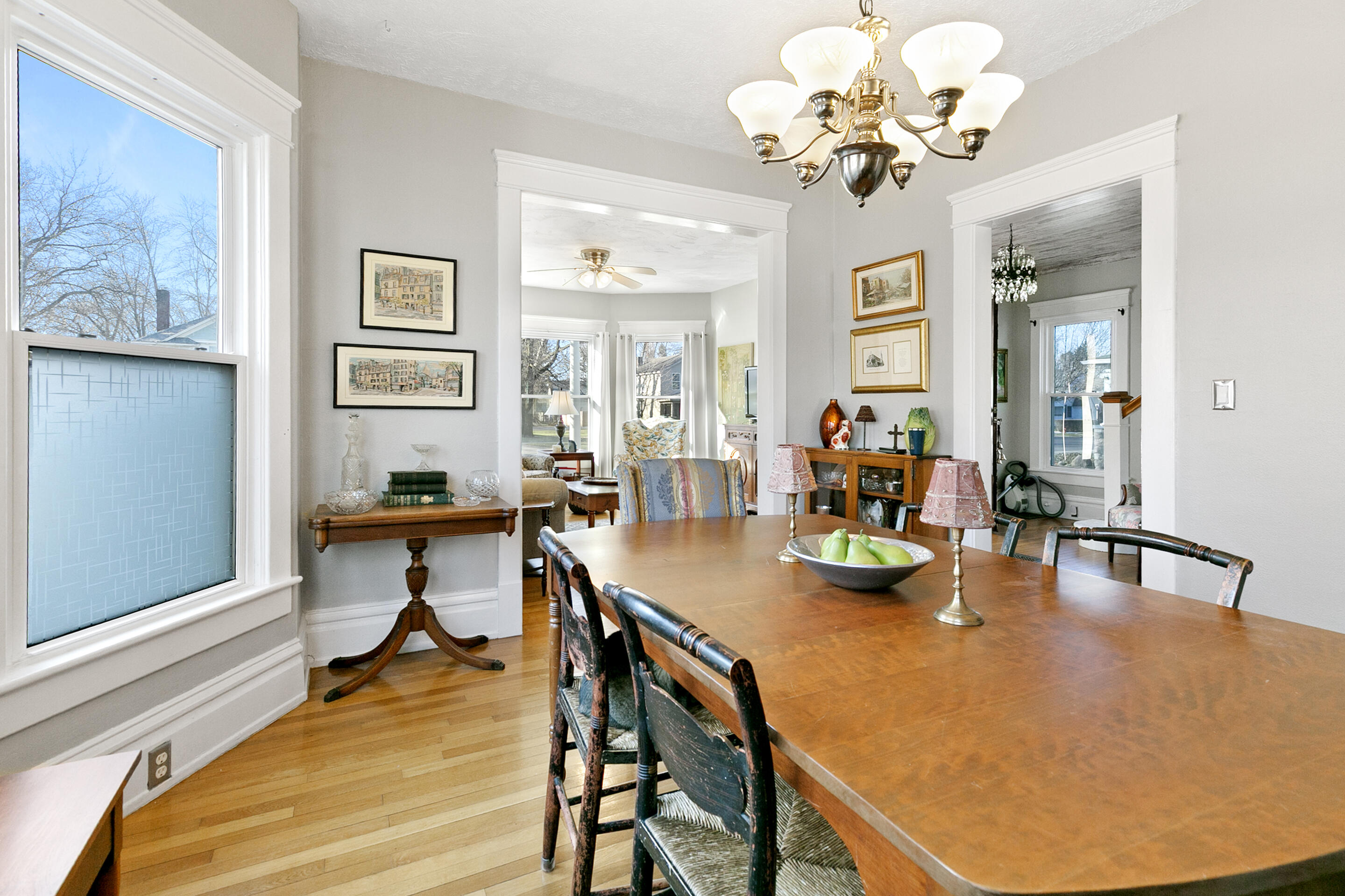 504 East Chicago Road Sturgis, MI 49091 - Photo 20 of 38 10 Dining