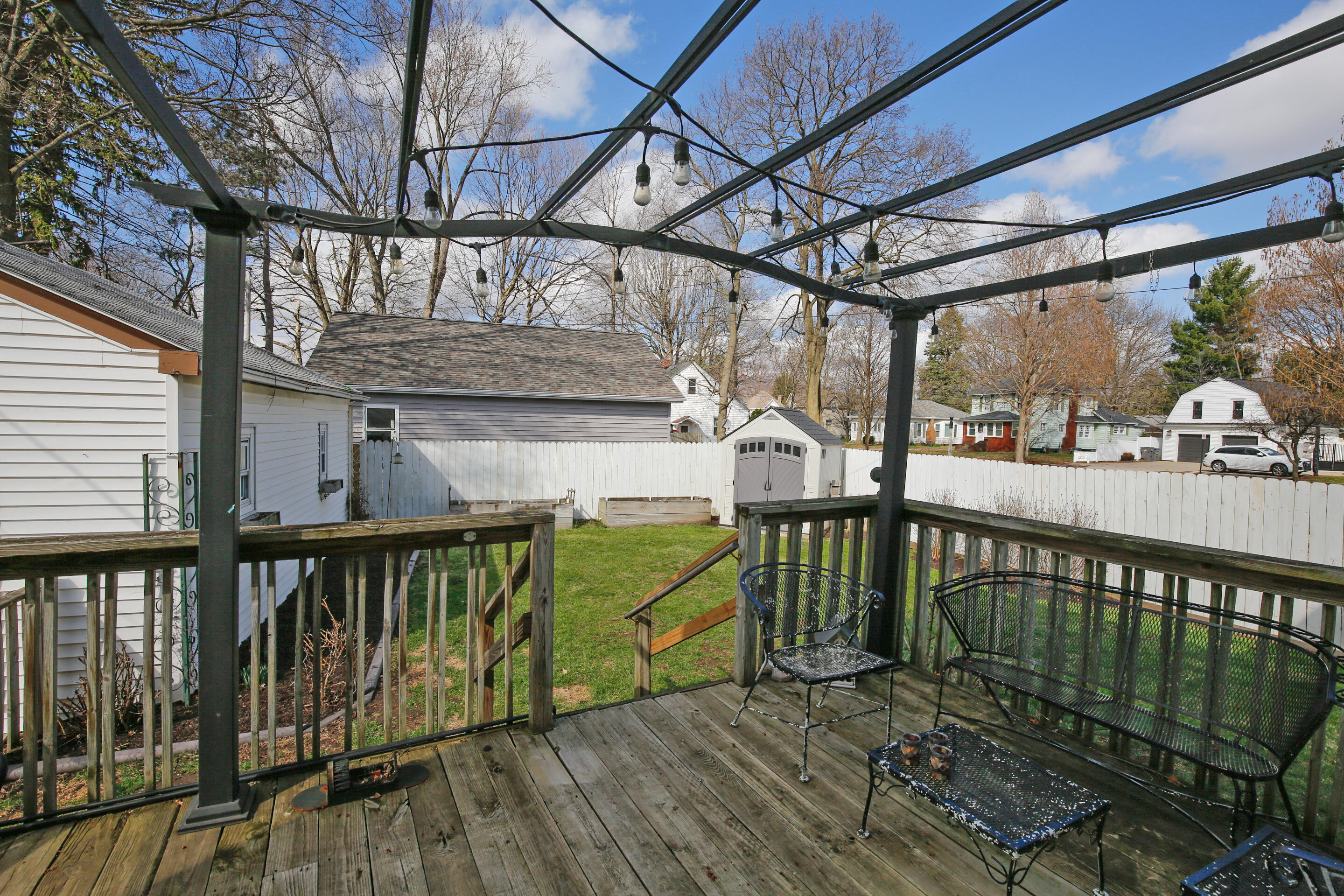 504 East Chicago Road Sturgis, MI 49091 - Photo 10 of 38 6 Exterior Back Deck 504 E. Chicago