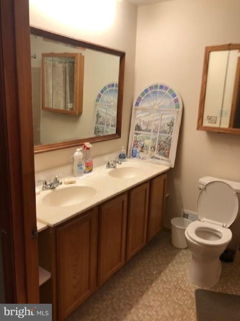 3115 Broomes Island Road Prince Frederick, MD 20678 - Photo 10 of 10 Hall Bath
