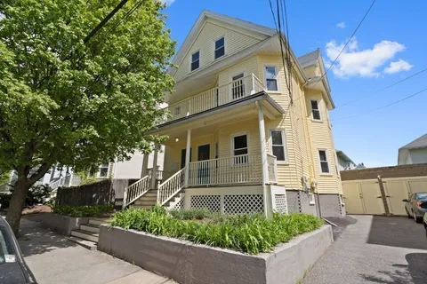 $3,400 | 52 Waterhouse Street, Unit 52, Somerville, MA 02144