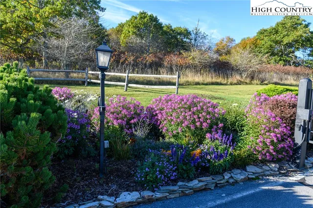 a view of a sign board