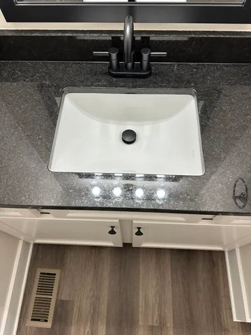 $318,900 | 422 Shady Hill Road, Dickson, TN 37055