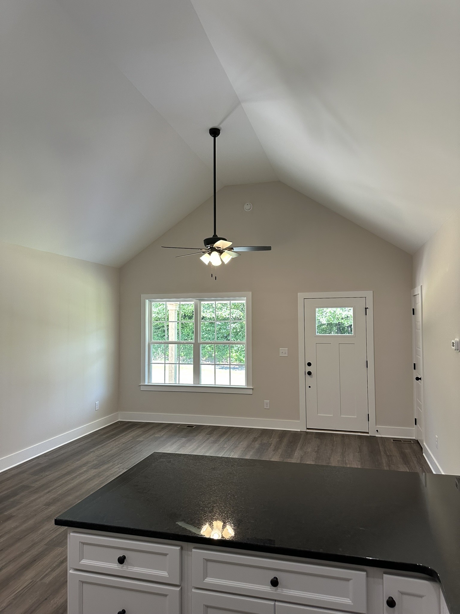 422 Shady Hill Road Dickson, TN 37055 - Photo 5 of 18