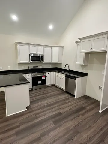 $318,900 | 422 Shady Hill Road, Dickson, TN 37055