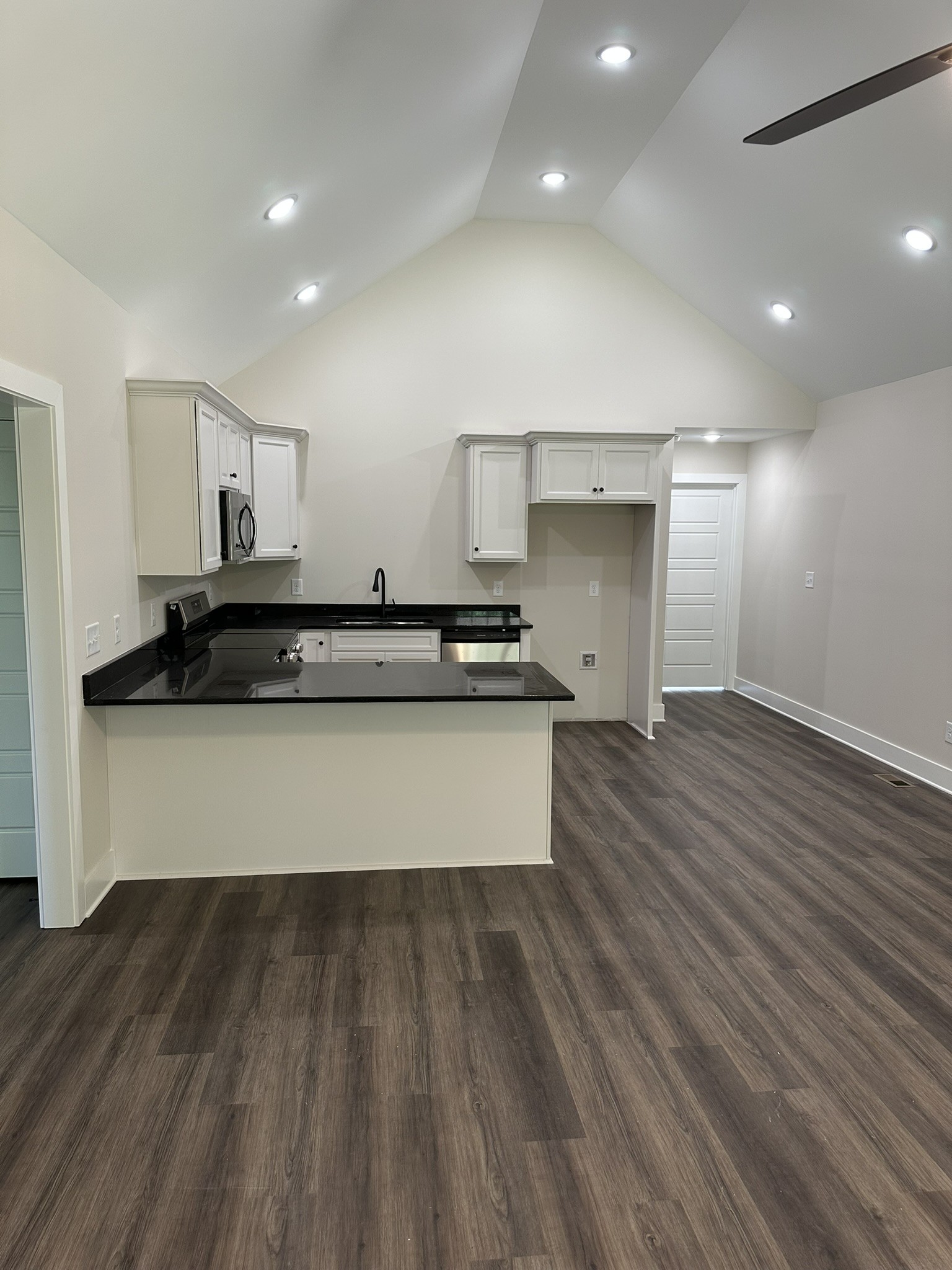 422 Shady Hill Road Dickson, TN 37055 - Photo 8 of 18