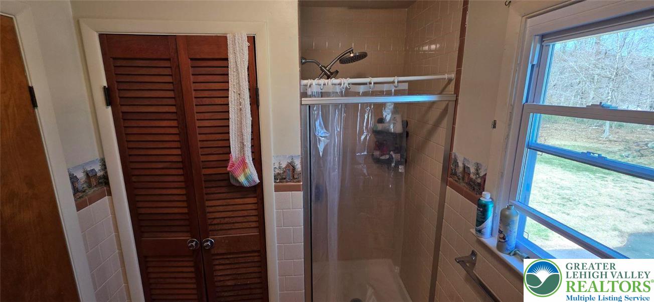 285 Berkshire Valley Road Wharton, NJ 07885 - Photo 11 of 19