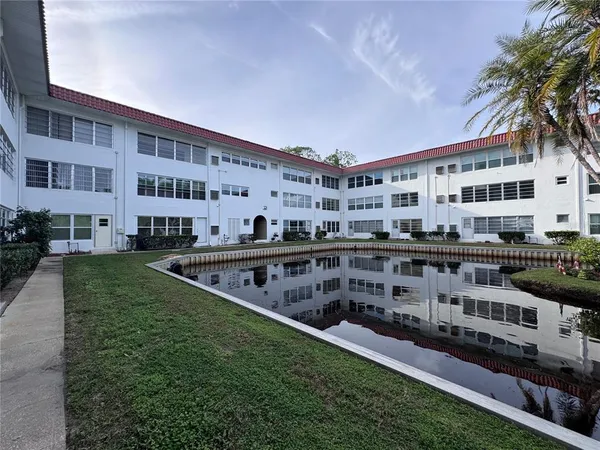 $1,500 | 100 El Camino Drive, Unit 111, Winter Haven, FL 33884