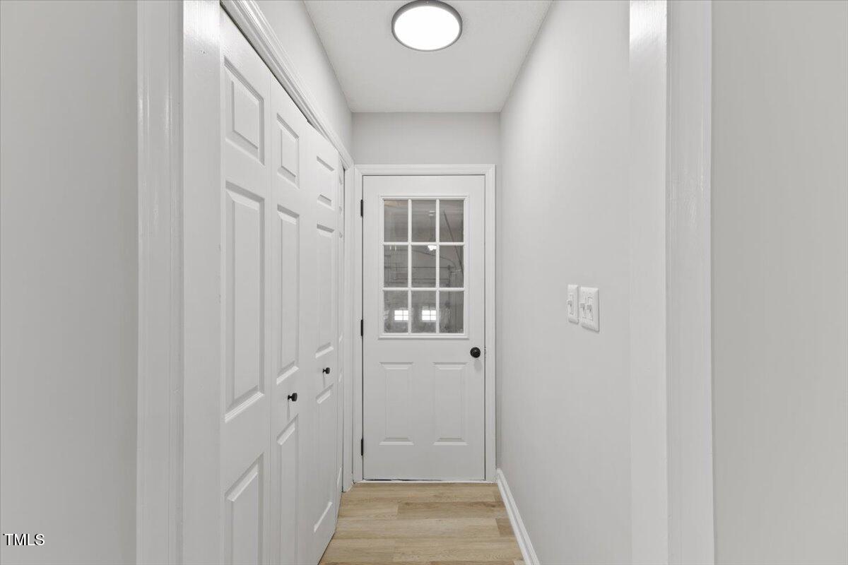 1801 Sagamore Court Raleigh, NC 27604 - Photo 12 of 26 21-IMG_0567