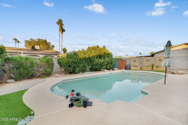 $335,000 | 7420 West Mission Lane, Peoria, AZ 85345