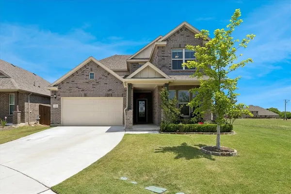 $535,000 | 400 Acton Avenue, Fort Worth, TX 76131