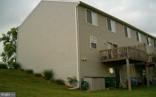 187 Riders Way, Unit 42 Lebanon, PA 17042 - Photo 2 of 4 Gallery Image 2
