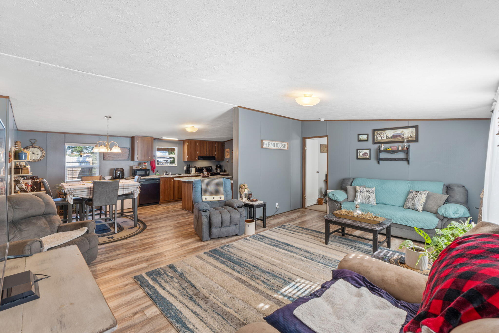 8680 John Hamm Road Milton, FL 32583 - Photo 6 of 44 a living room with furniture and wooden floor