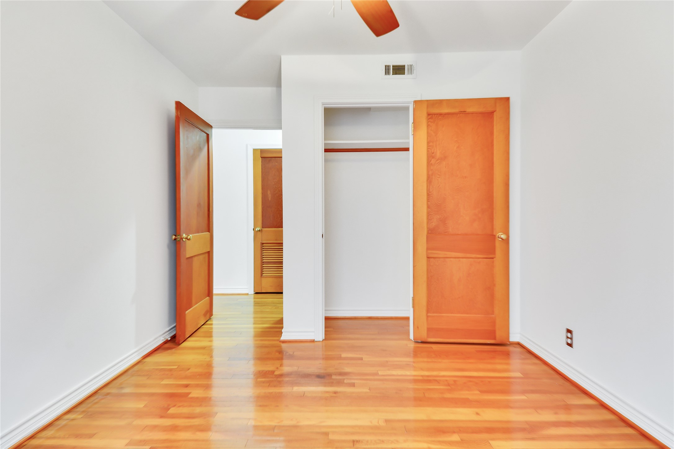2300 Rebel Road Austin, TX 78704 - Photo 22 of 26 Bedroom 3