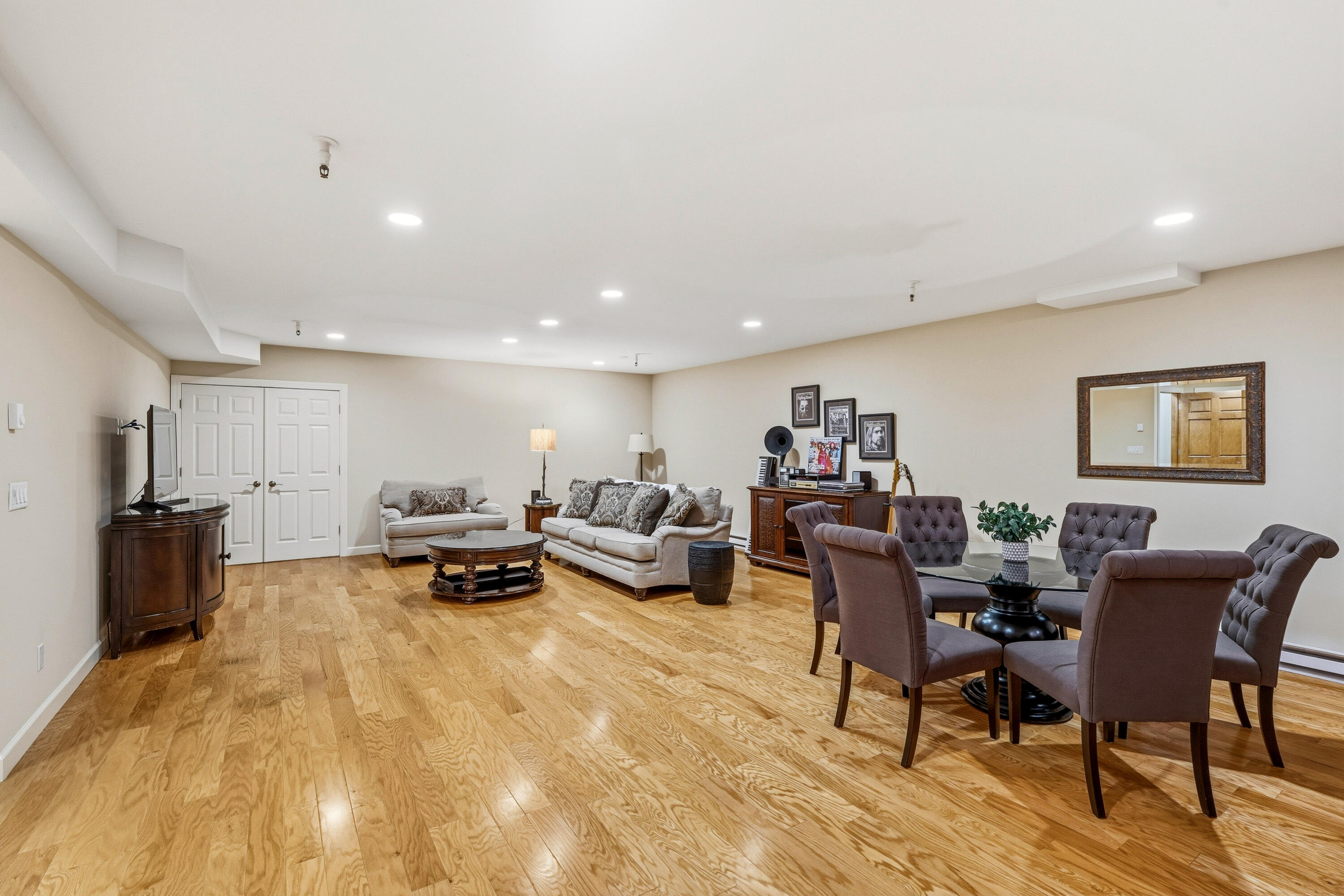 765 Bay Court, Unit B Brookfield, WI 53005 - Photo 32 of 48 DSC00750