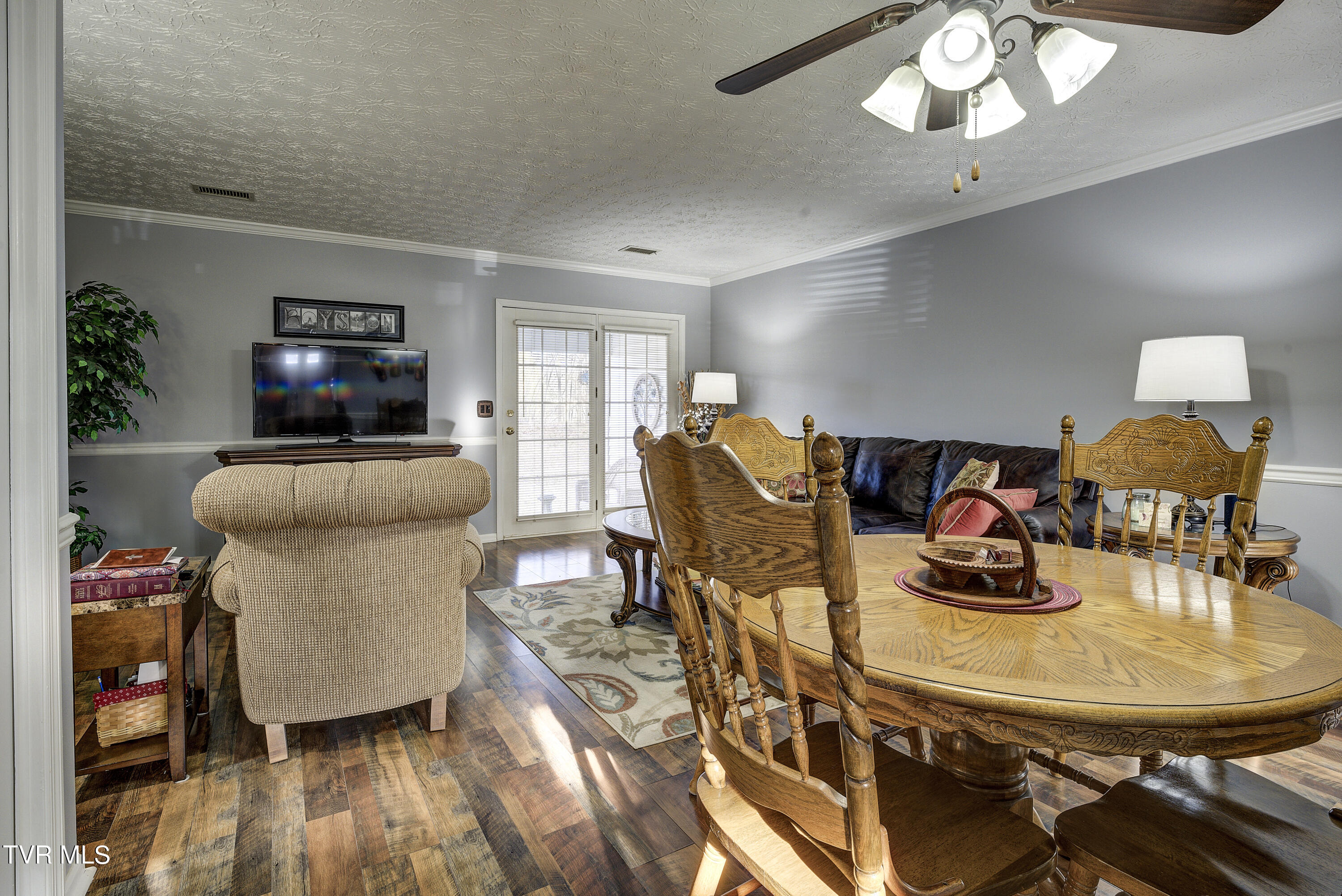 400 Sunset Drive, Unit E26 Johnson City, TN 37604 - Photo 7 of 29 E26-3