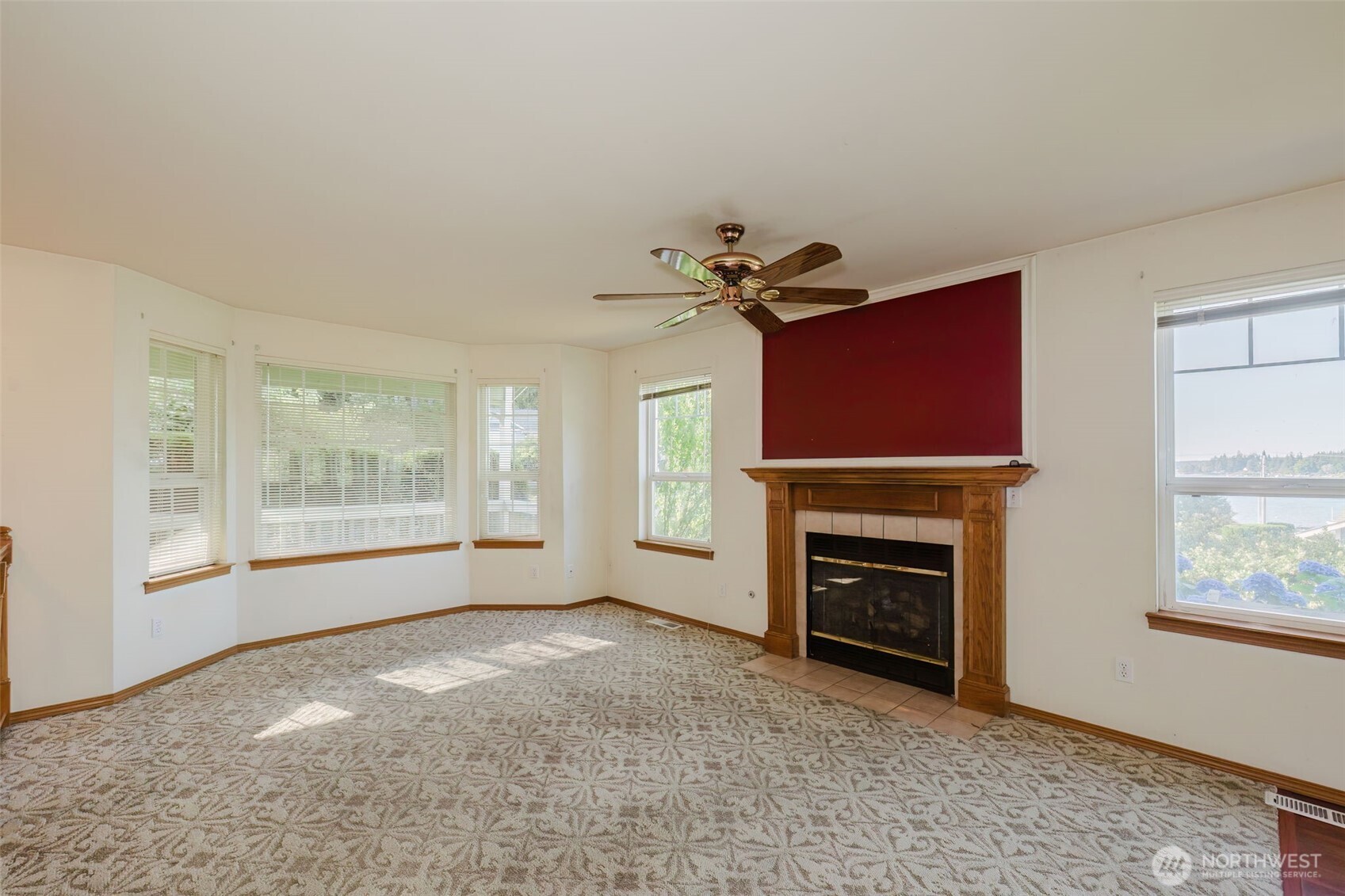5305 Harbor Ridge Bremerton, WA 98312 - Photo 7 of 39