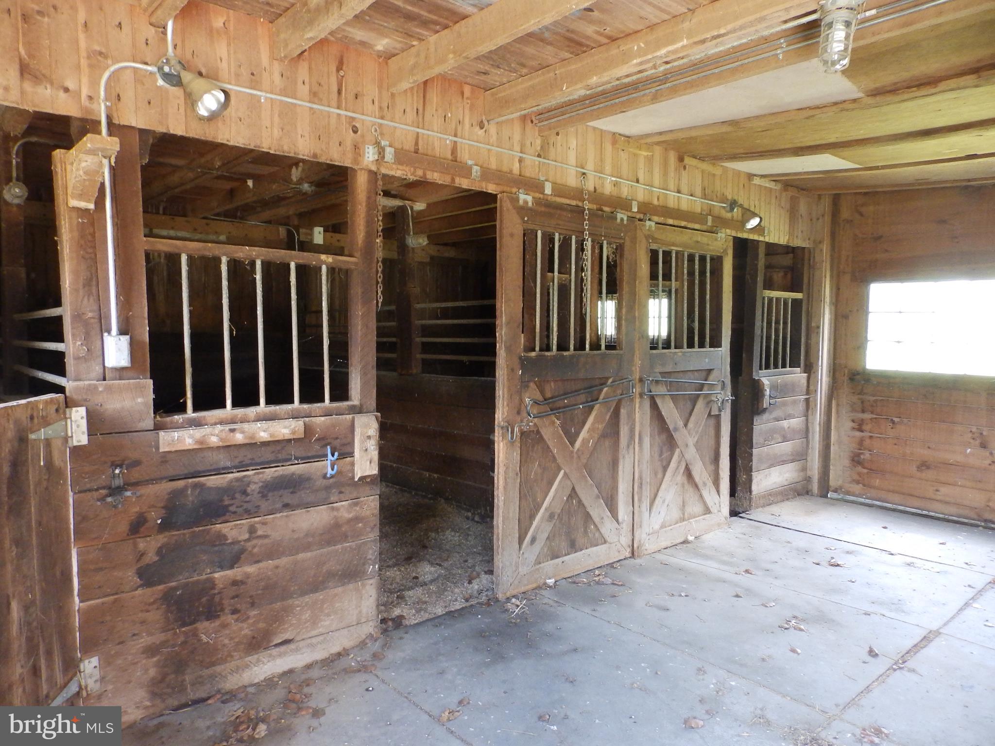 3847 Maple Grove Road Manchester, MD 21102 - Photo 13 of 57 7 Stalls in this Barn