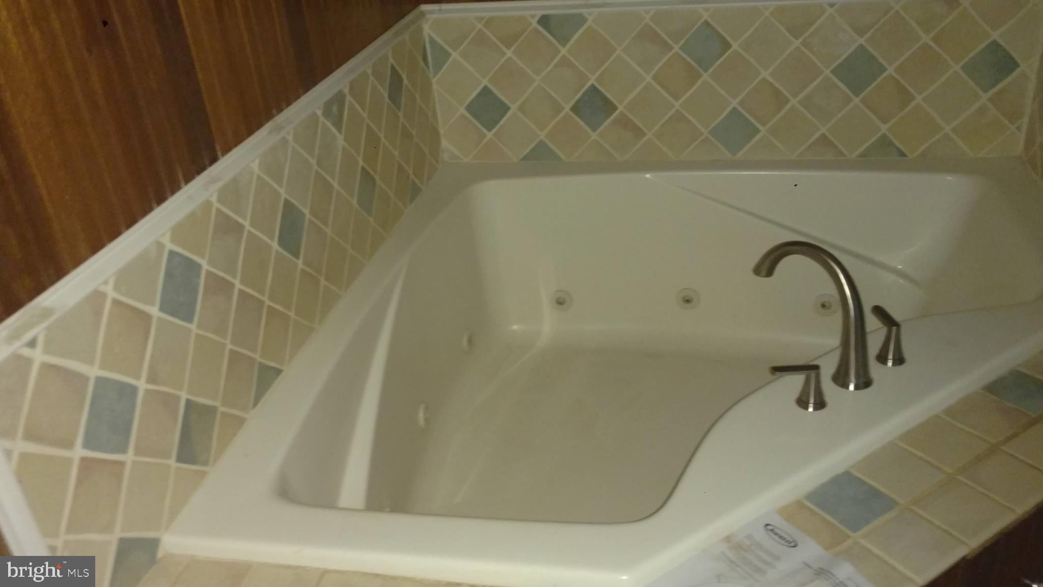 3847 Maple Grove Road Manchester, MD 21102 - Photo 44 of 57 Soaking Tub in 2nd Floor Bath
