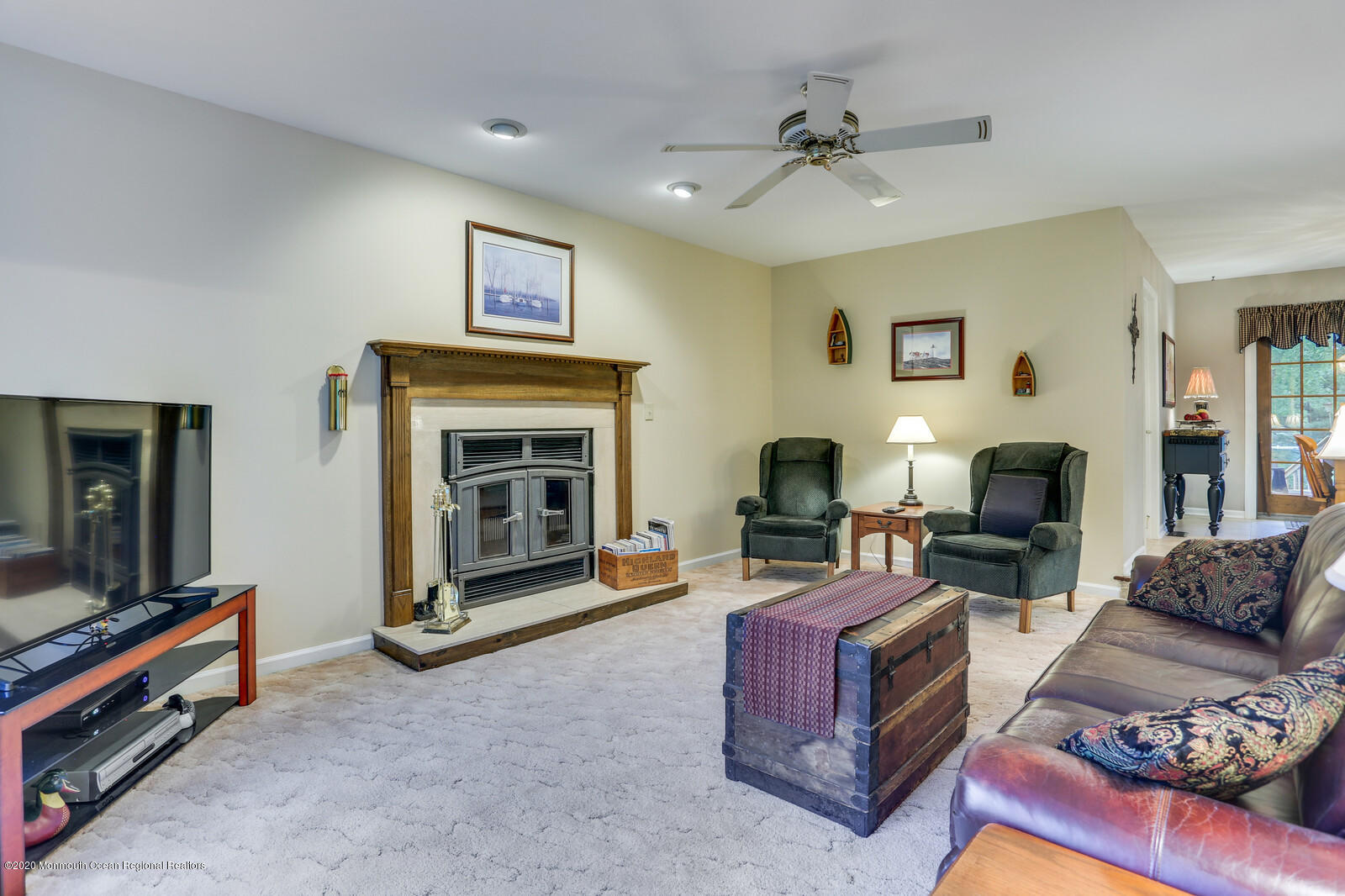 512 Province Line Road Allentown, NJ 08501 - Photo 21 of 38 a living room with furniture and a fireplace
