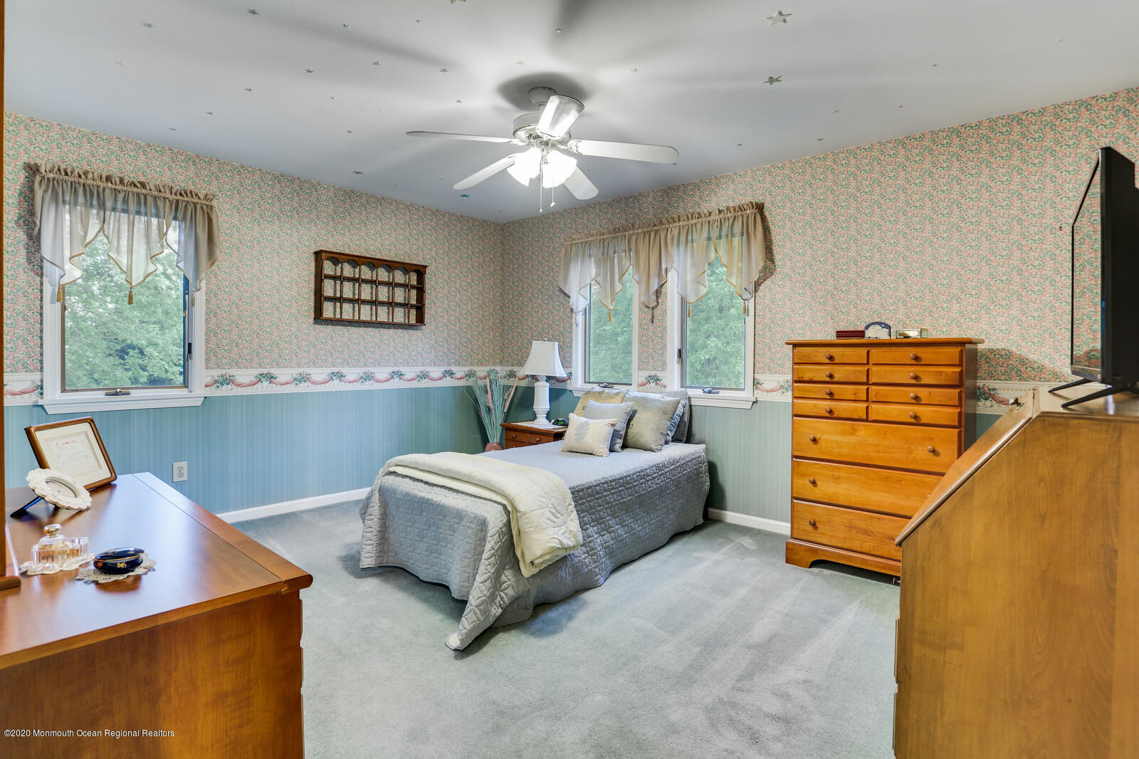 512 Province Line Road Allentown, NJ 08501 - Photo 30 of 38 a bedroom with a bed and furniture