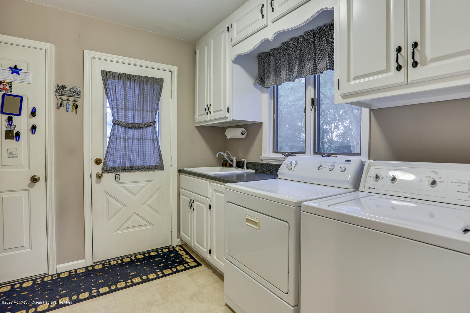 512 Province Line Road Allentown, NJ 08501 - Photo 33 of 38 a utility room with dryer and washer