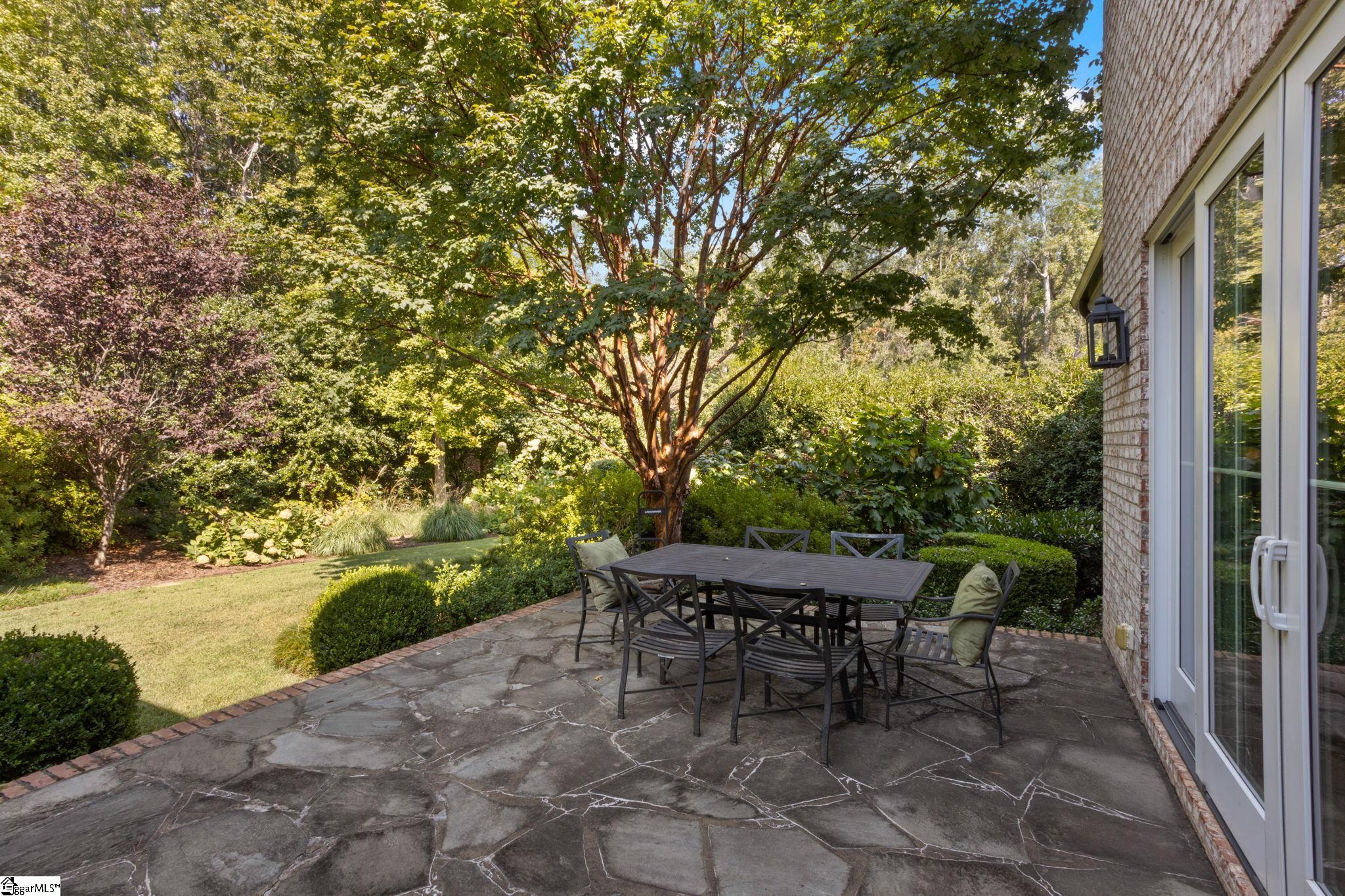 3 Kings Grant Way Simpsonville, SC 29681 - Photo 4 of 50