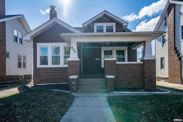 $115,000 | 804 West Meadows Place, Peoria, IL 61604