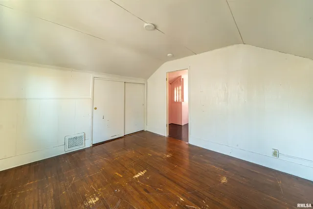 $115,000 | 804 West Meadows Place, Peoria, IL 61604