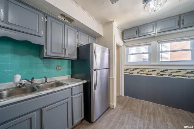 $115,000 | 804 West Meadows Place, Peoria, IL 61604