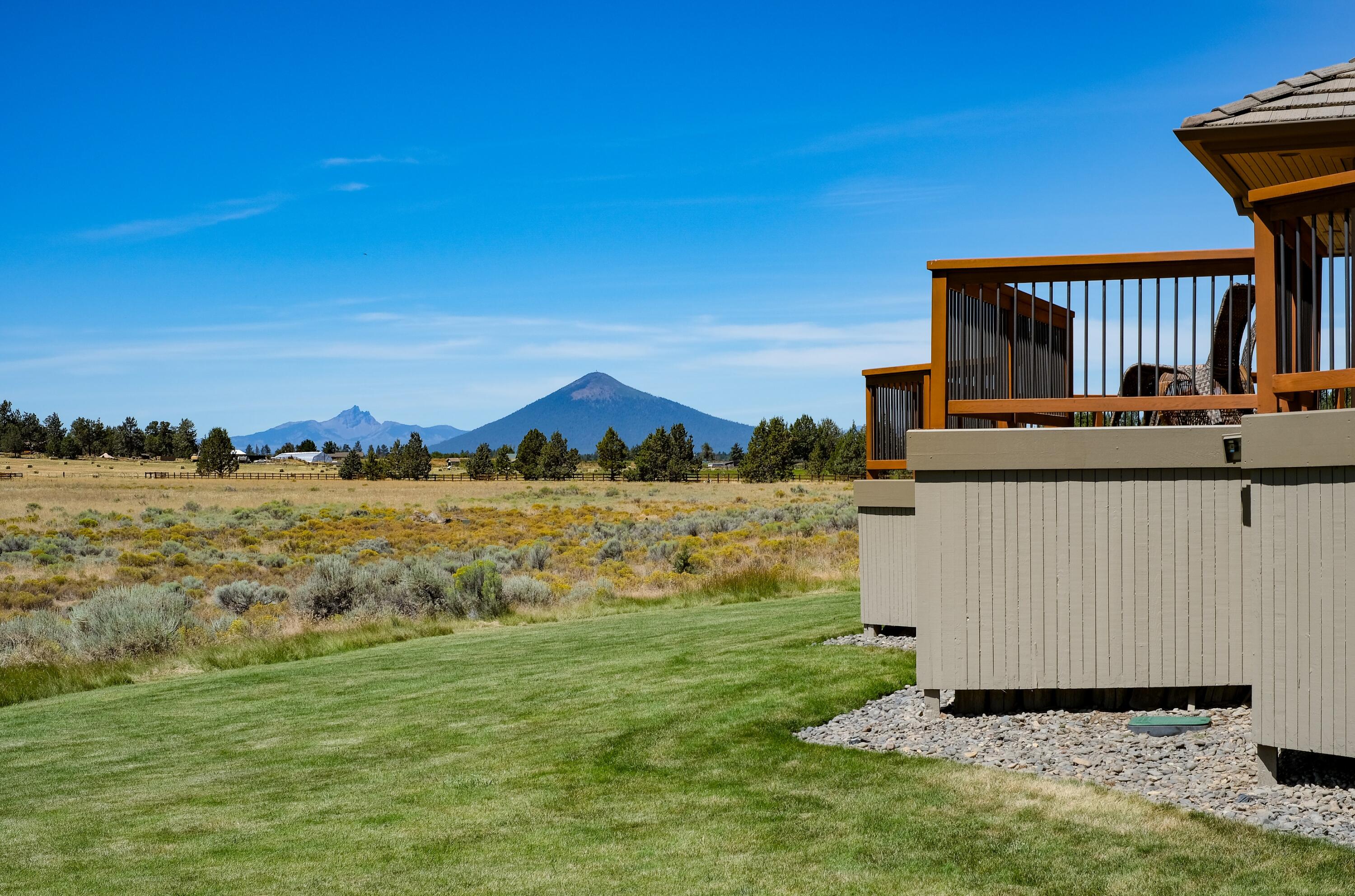 68404 George Cyrus Road Sisters, OR 97759 - Photo 14 of 65 15